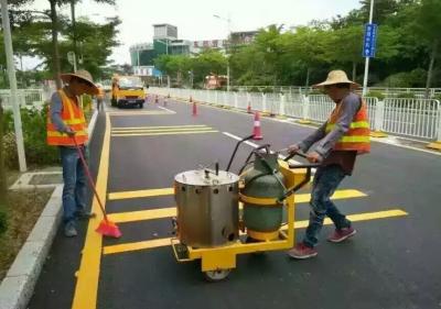 道路热熔划线