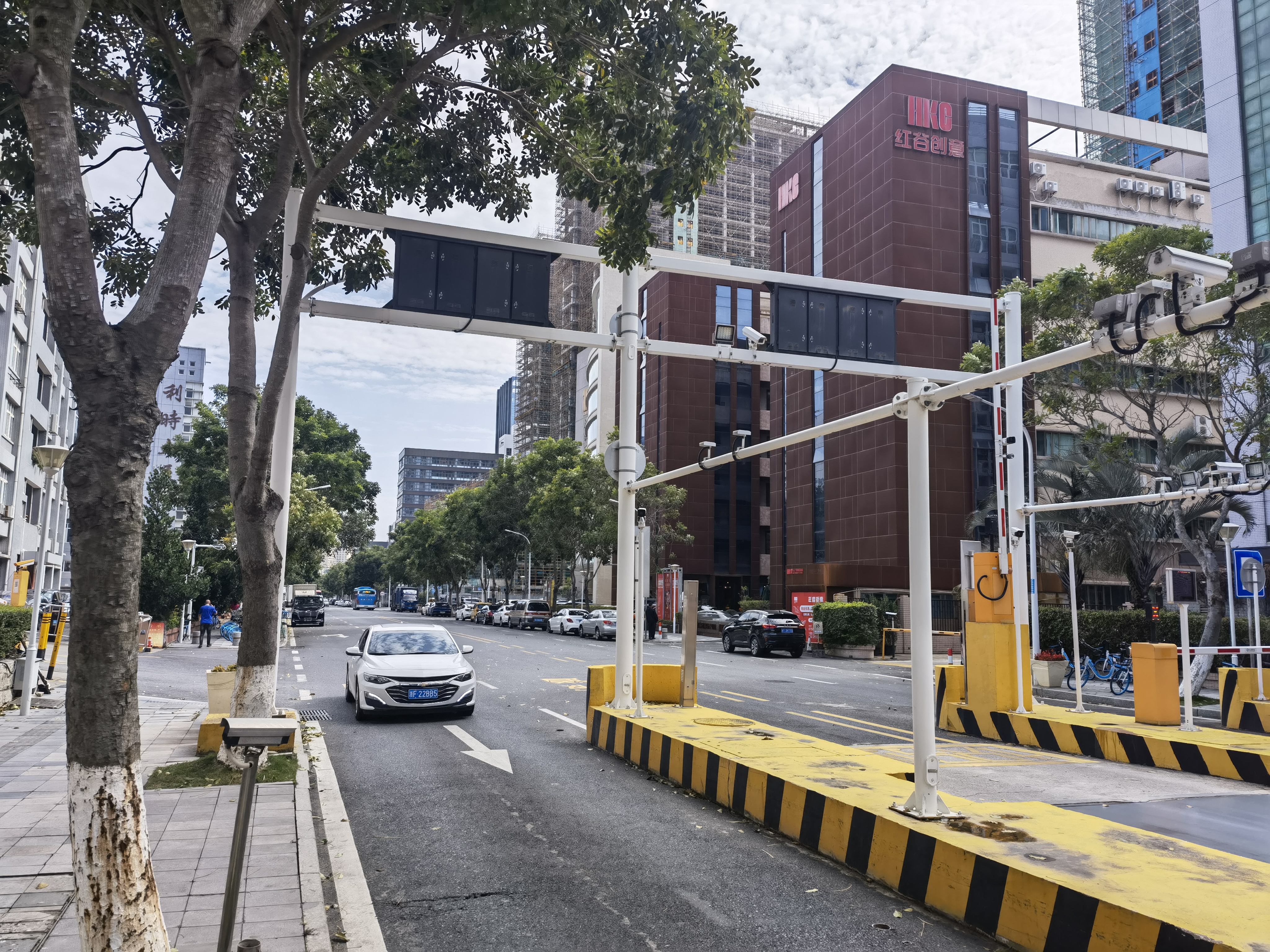 集装箱必备识别标志由几位数字构成