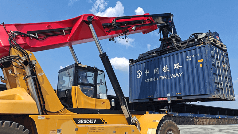 正面吊箱号识别系统：技术创新推动港口效率提升