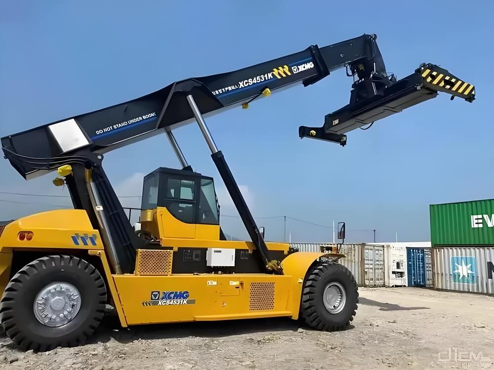 正面吊箱号识别系统：未来港口智能化发展的核心驱动力