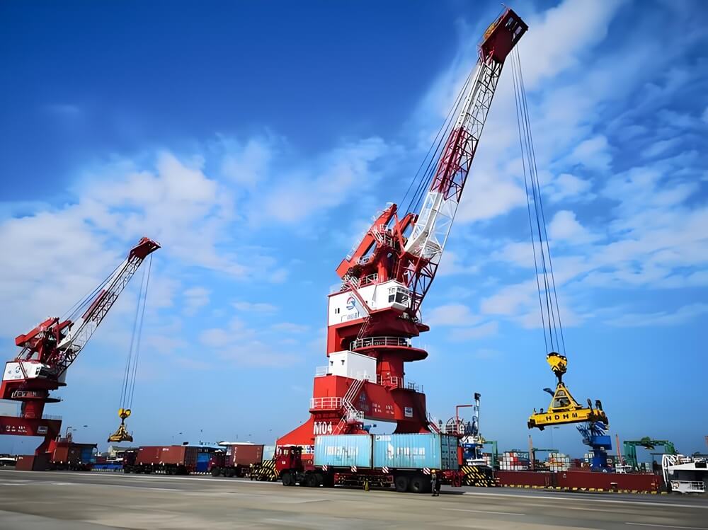 龙门吊箱号识别系统如何改变传统物流模式？