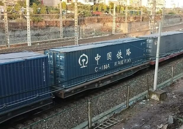 OCR技术如何助力铁路集装箱号智能识别？