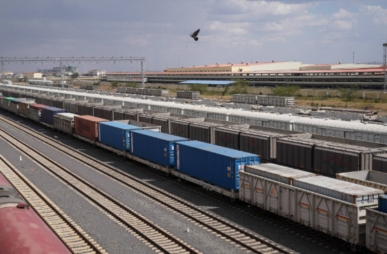 火车车厢信息识别系统在不同气候条件下的数据如何采集? 火车车厢信息识别系统在不同气候条件下的数据如何采集?