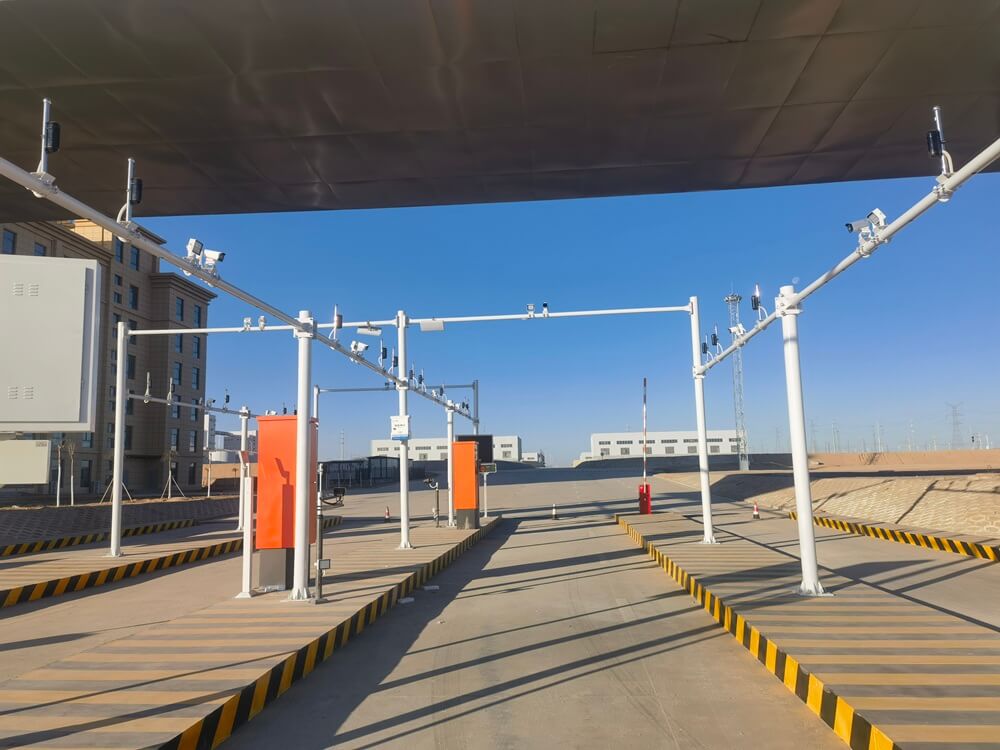 与传统通关方式相比,海关集装箱通关系统的优势是什么? 与传统通关方式相比,海关集装箱通关系统的优势是什么?